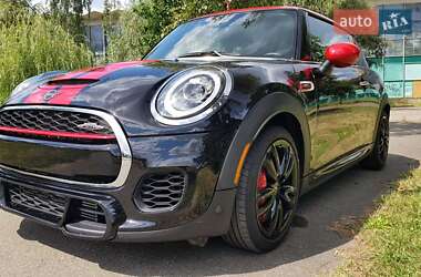 Хетчбек MINI Hatch 2018 в 