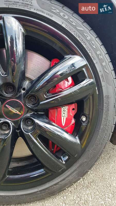 Хетчбек MINI Hatch 2018 в Києві