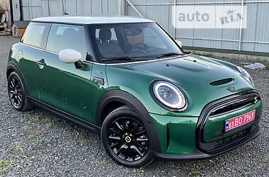 Хетчбек MINI Hatch 2022 в 