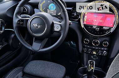 Хетчбек MINI Hatch 2022 в 