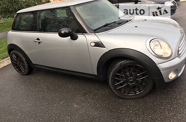 Хэтчбек MINI Hatch 2007 в 