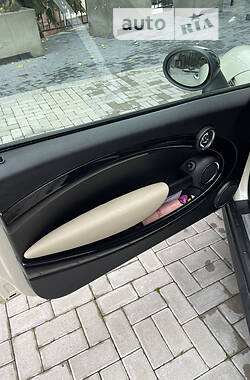 Купе MINI Hatch 2008 в 