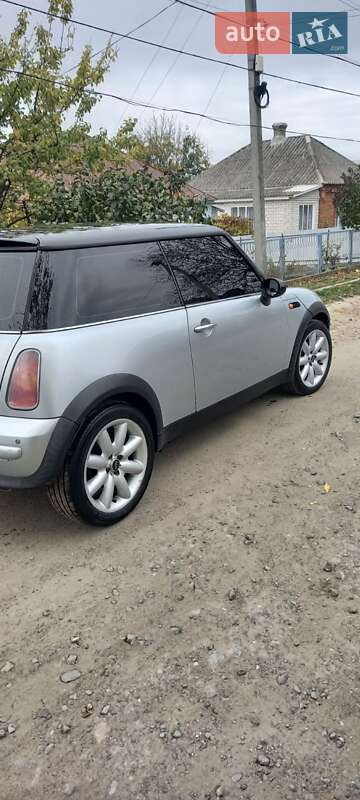 Купе MINI Hatch 2004 в Подільську
