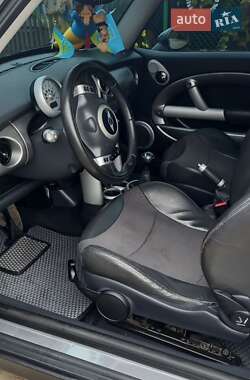 Купе MINI Hatch 2004 в Подільську