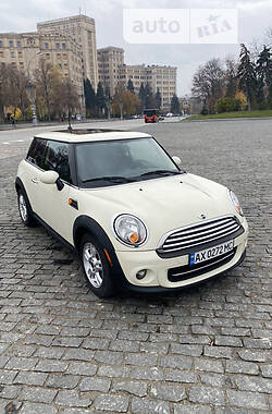 MINI COOPER 2012