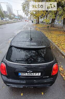Хетчбек MINI Hatch 2014 в Одесі