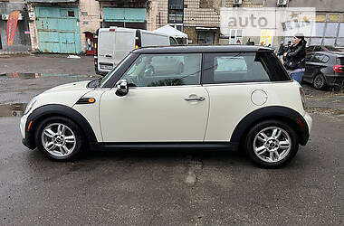 Купе MINI Hatch 2013 в Києві