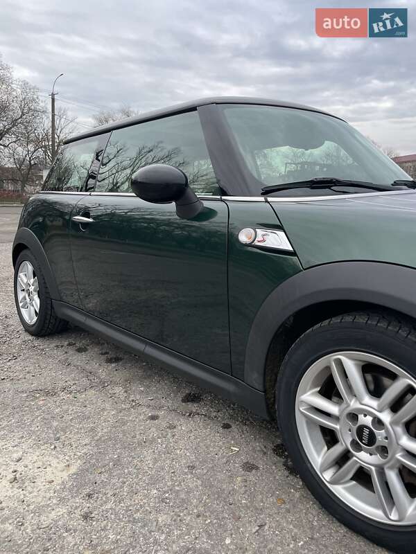 Хетчбек MINI Hatch 2011 в Білгороді-Дністровському