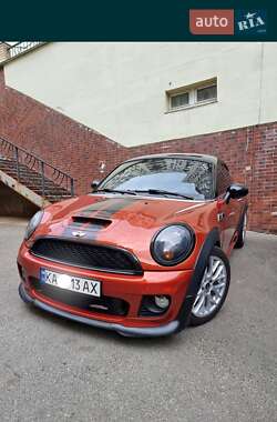 Купе MINI Hatch 2013 в Киеве