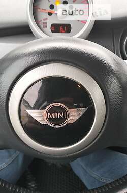 Купе MINI Hatch 2004 в Львове