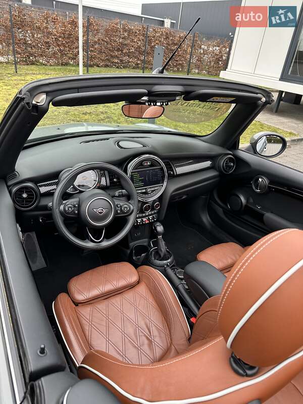 Кабриолет MINI Hatch 2016 в Киеве