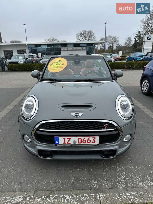 Кабриолет MINI Hatch 2016 в Киеве