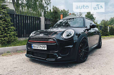 Хетчбек MINI Hatch 2017 в Києві