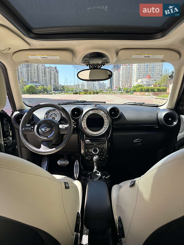 Хетчбек MINI Hatch 2013 в Києві