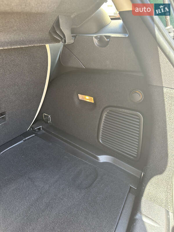 Хетчбек MINI Hatch 2013 в Києві