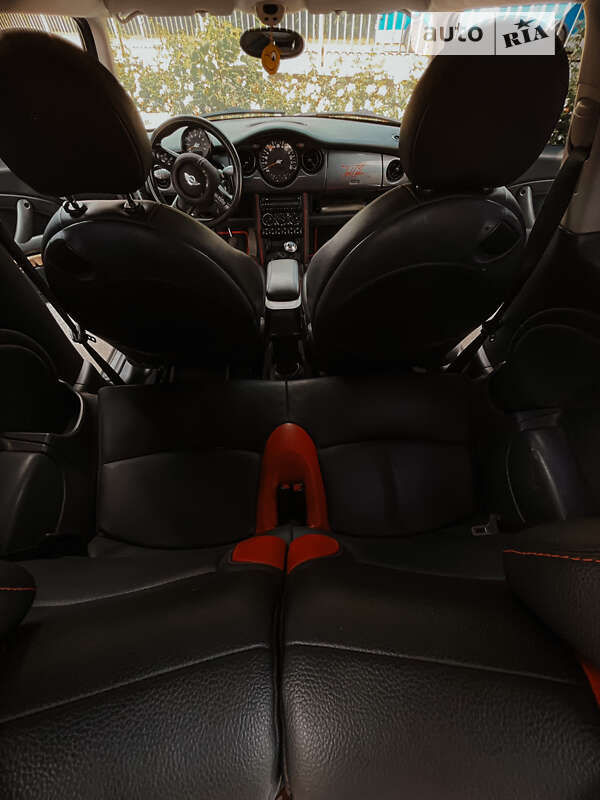 Хетчбек MINI Hatch 2003 в Вінниці