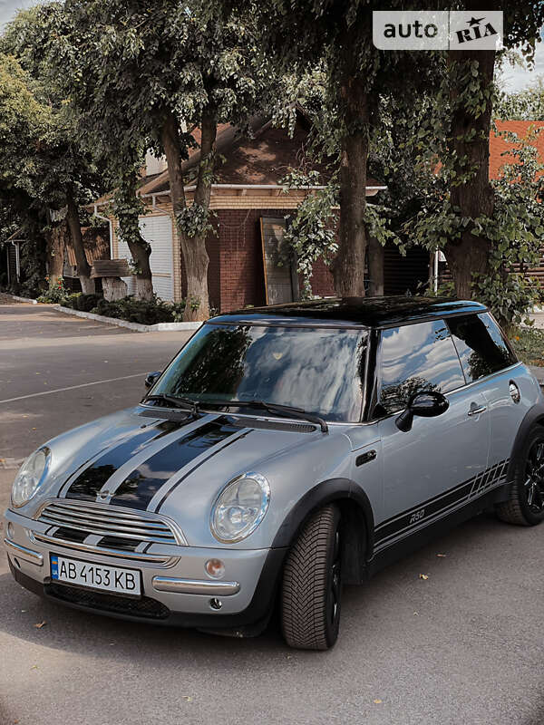 Хетчбек MINI Hatch 2003 в Вінниці