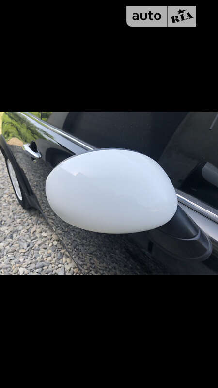 Купе MINI Hatch 2001 в Снятині