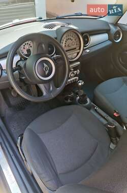 Седан MINI Hatch 2007 в Александрие