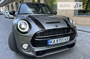 Купе MINI Hatch 2019 в 
