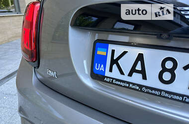 Купе MINI Hatch 2019 в 