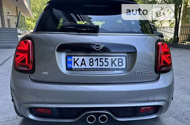 Купе MINI Hatch 2019 в 