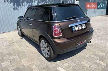 Седан MINI Hatch 2011 в Каменском