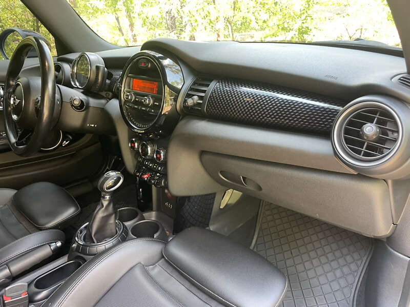 Седан MINI Hatch 2015 в Києві