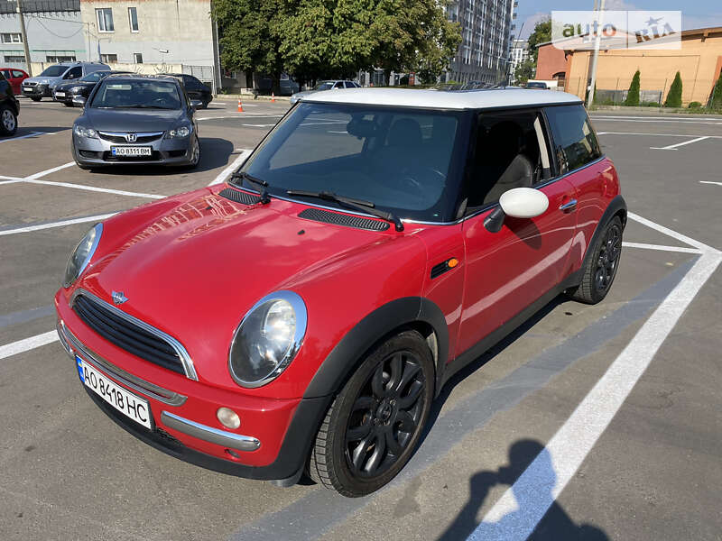 MINI Hatch 2005