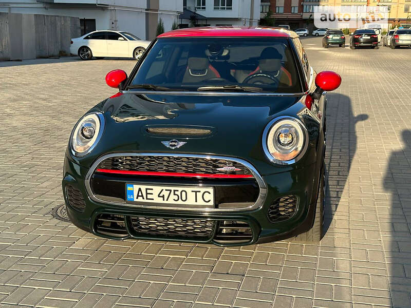 Хэтчбек MINI Hatch 2016 в Днепре фото 17 Хэтчбек MINI Hatch 2016 в Днепре