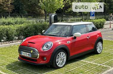 Хэтчбек MINI Hatch 2021 в 