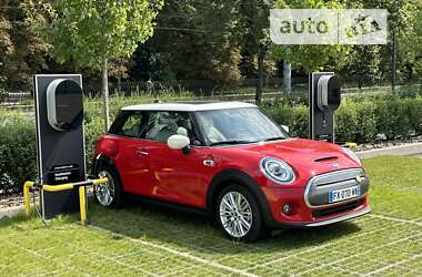 Хэтчбек MINI Hatch 2021 в 