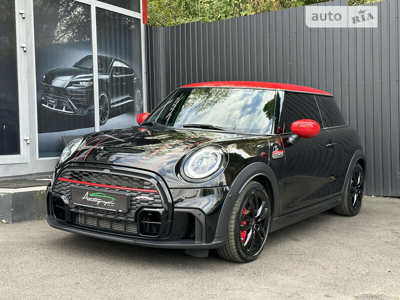 2021 Mini Hatch, VIN WMW71DH0902R97203:plate — фото 1 (autoria)