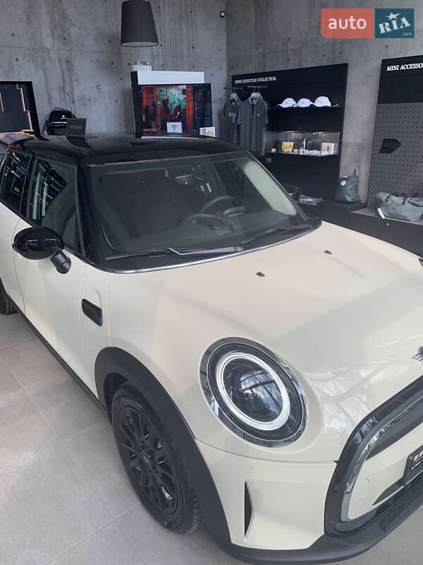 Хэтчбек MINI Hatch 2022 в Киеве фото 2 Хэтчбек MINI Hatch 2022 в Киеве