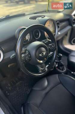 Хэтчбек MINI Hatch 2011 в 