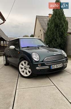 Хетчбек MINI Hatch 2003 в Хусті