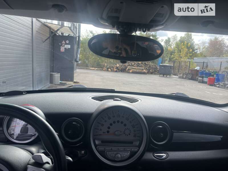 Хетчбек MINI Hatch 2007 в Києві