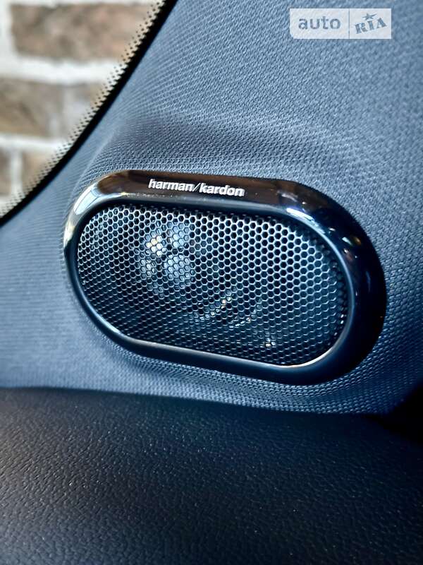 Хетчбек MINI Hatch 2016 в Дніпрі