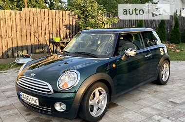 Хэтчбек MINI Hatch 2009 в Киеве