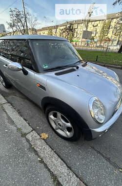 Хэтчбек MINI Hatch 2004 в Киеве