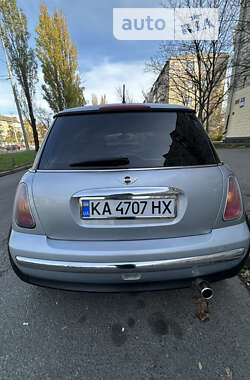 Хэтчбек MINI Hatch 2004 в Киеве
