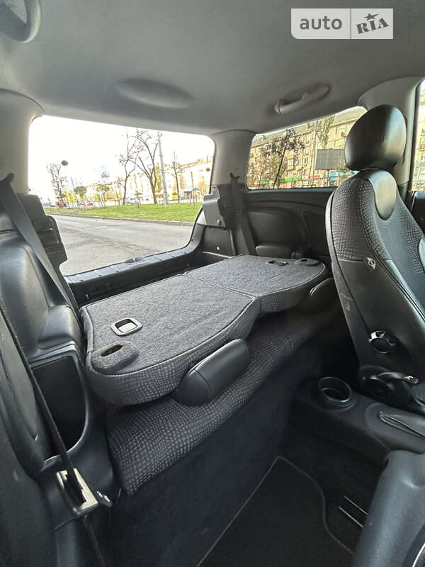 Хэтчбек MINI Hatch 2004 в Киеве