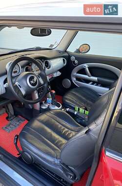 Хэтчбек MINI Hatch 2002 в Одессе