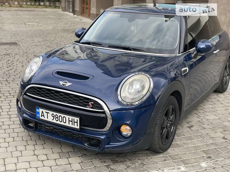 Хетчбек MINI Hatch 2014 в Івано-Франківську