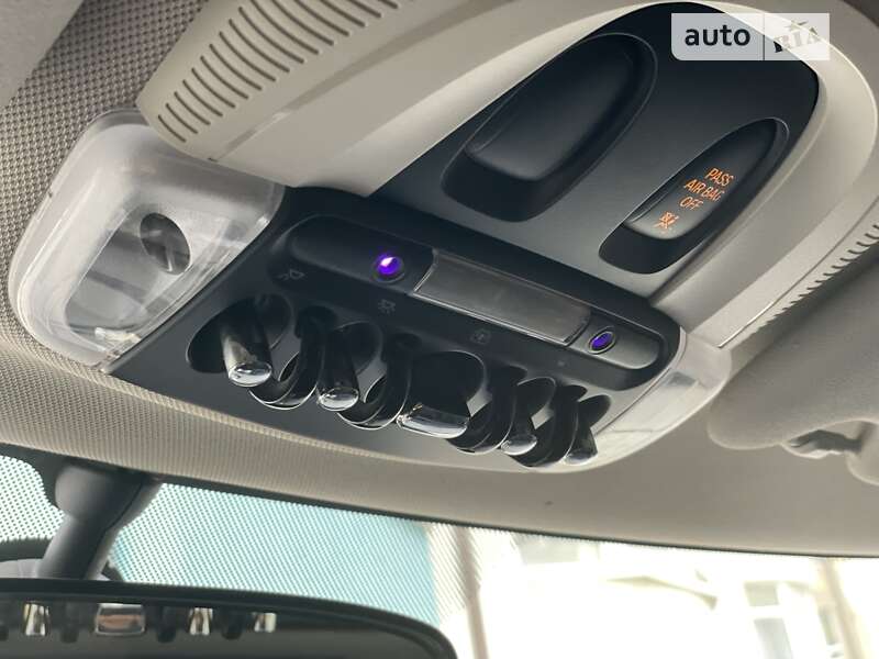 Хетчбек MINI Hatch 2014 в Івано-Франківську