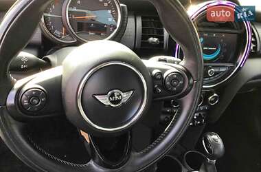 Хэтчбек MINI Hatch 2015 в Киеве