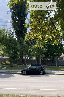 Хэтчбек MINI Hatch 2002 в Киеве