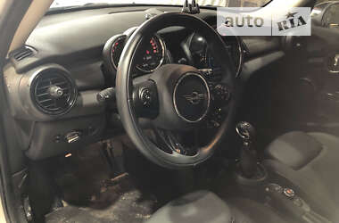 Хэтчбек MINI Hatch 2019 в 