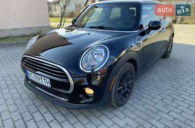 Хетчбек MINI Hatch 2017 в Львові