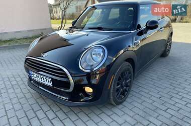 Хетчбек MINI Hatch 2017 в Львові